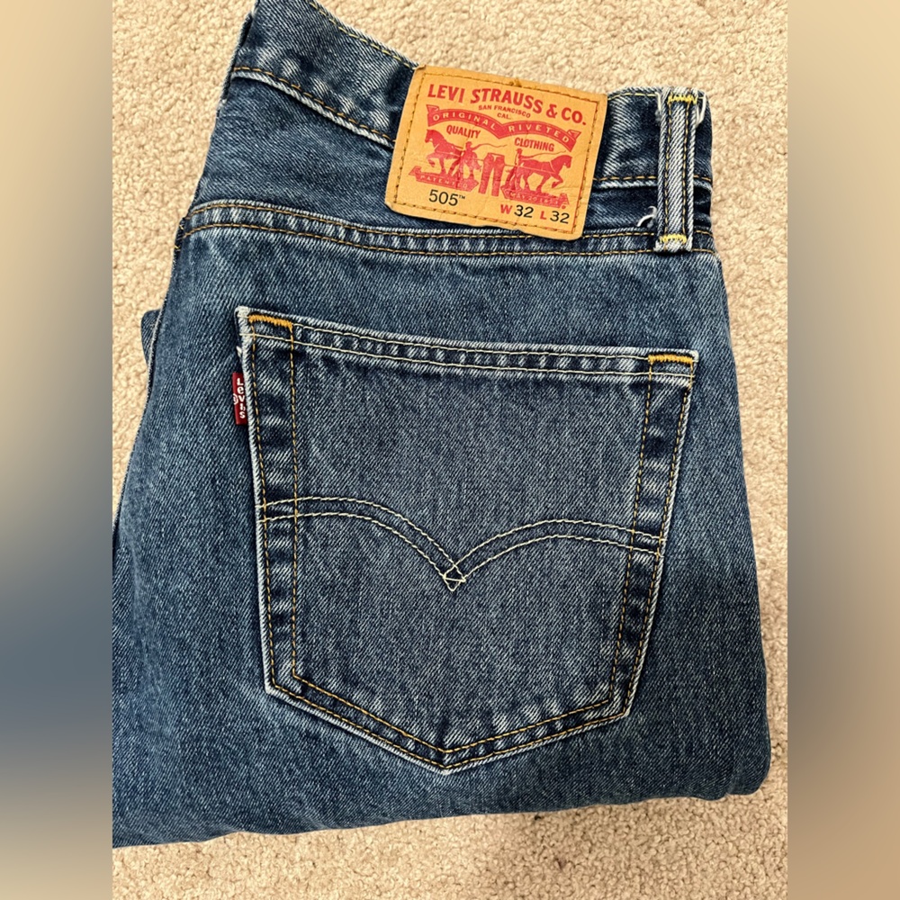 505 Levi’s jeans